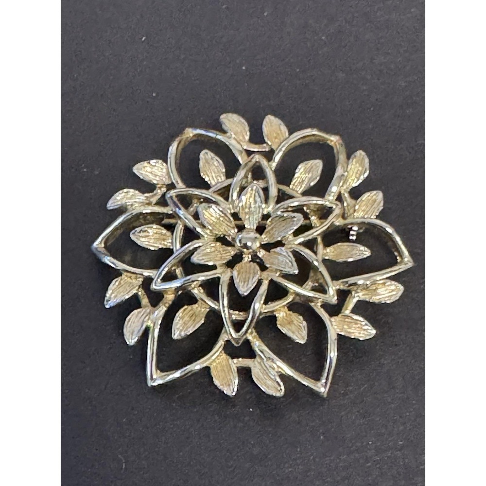 Vintage Sara Coventry Layered Floral Brooch